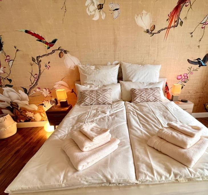 Bali Home Stylische Wohnung Mit Terrasse Schönefeld Zewnętrze zdjęcie