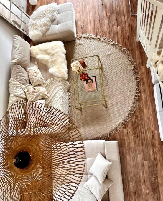 Bali Home Stylische Wohnung Mit Terrasse Schönefeld Zewnętrze zdjęcie