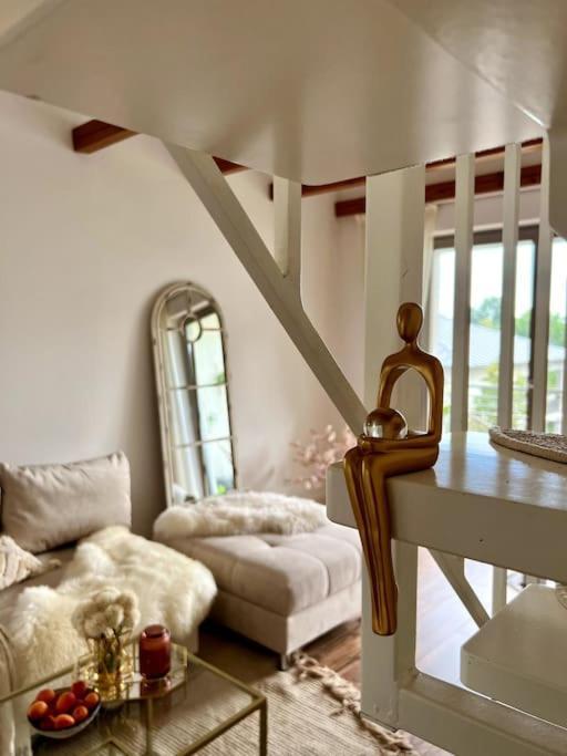 Bali Home Stylische Wohnung Mit Terrasse Schönefeld Zewnętrze zdjęcie
