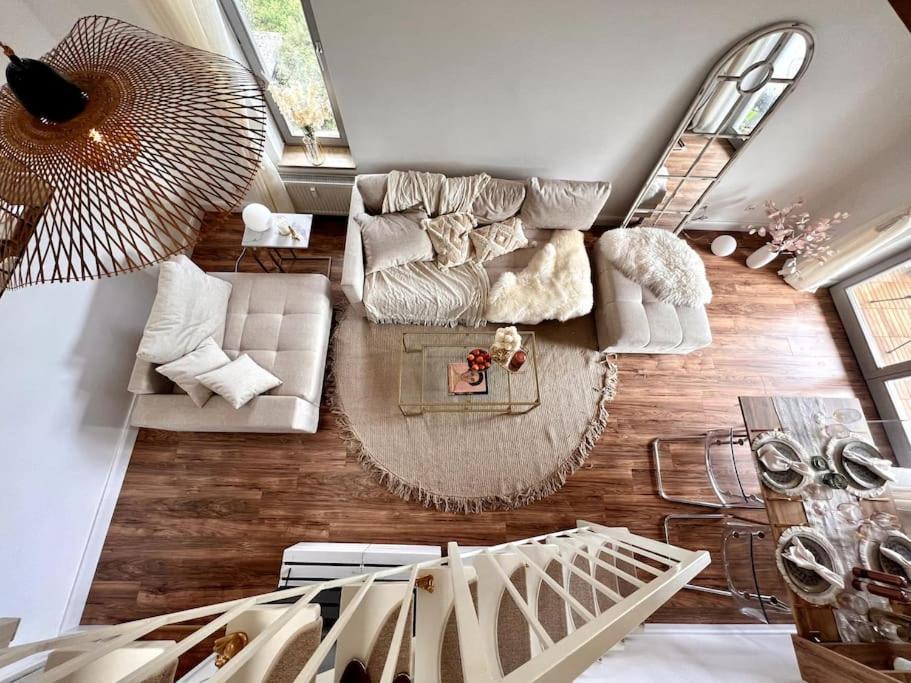 Bali Home Stylische Wohnung Mit Terrasse Schönefeld Zewnętrze zdjęcie