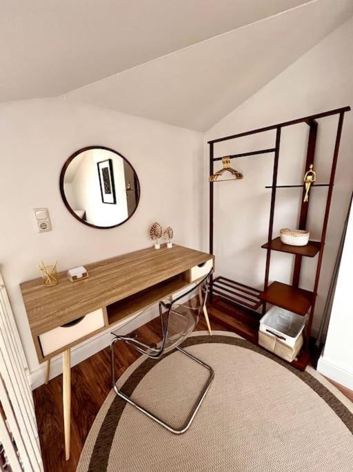 Bali Home Stylische Wohnung Mit Terrasse Schönefeld Zewnętrze zdjęcie